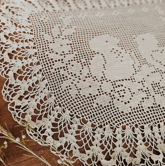 Vintage Handmade Crocheted "Bird" Doily - Picture 2 of 4